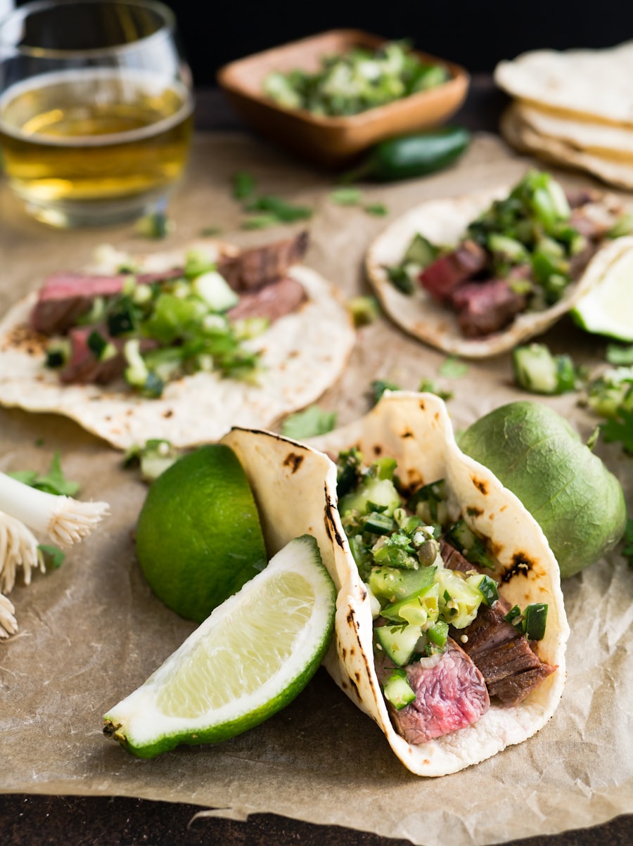 Street tacos with lime